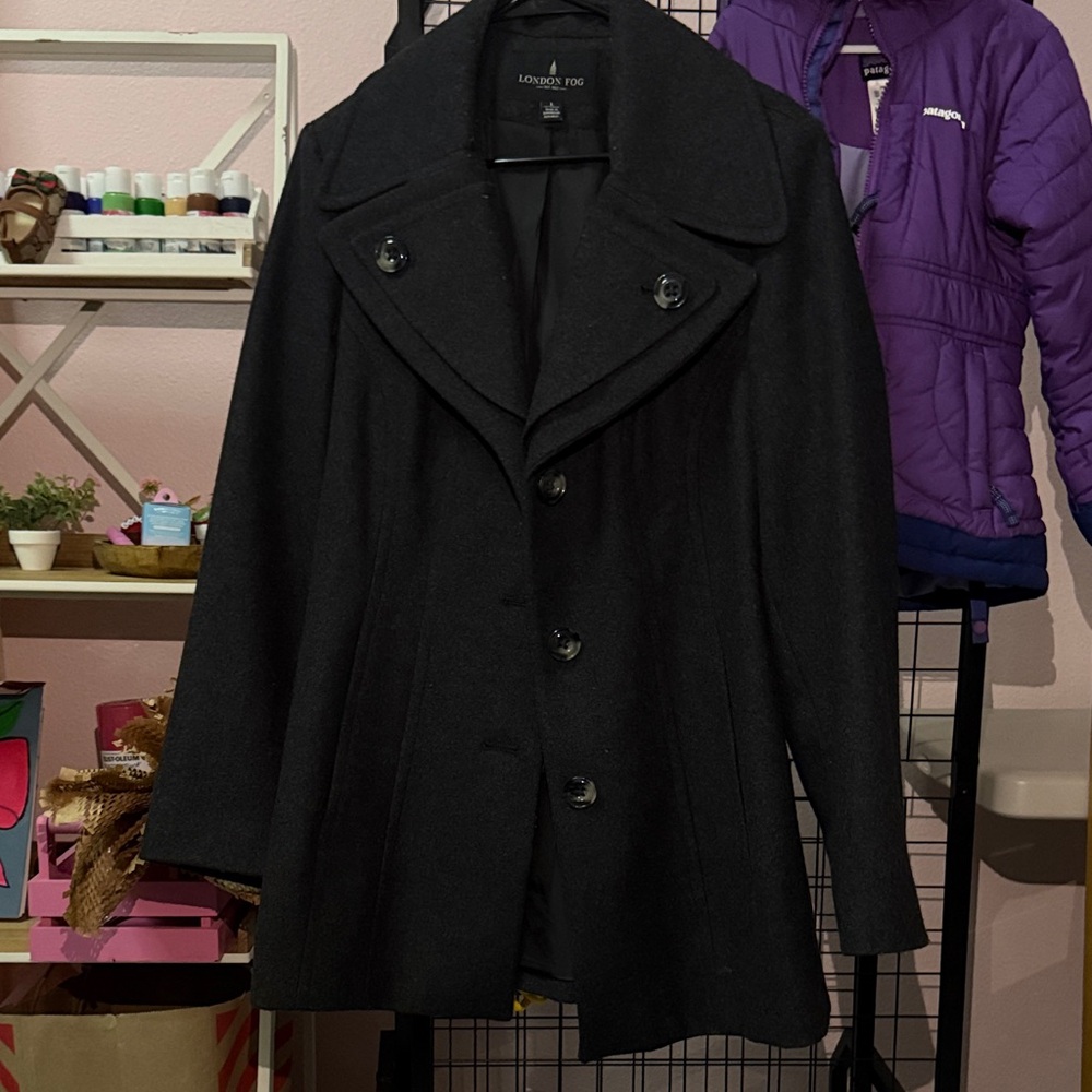 London Fog women’s Charcoal Peacoat - Picture 2 of 5